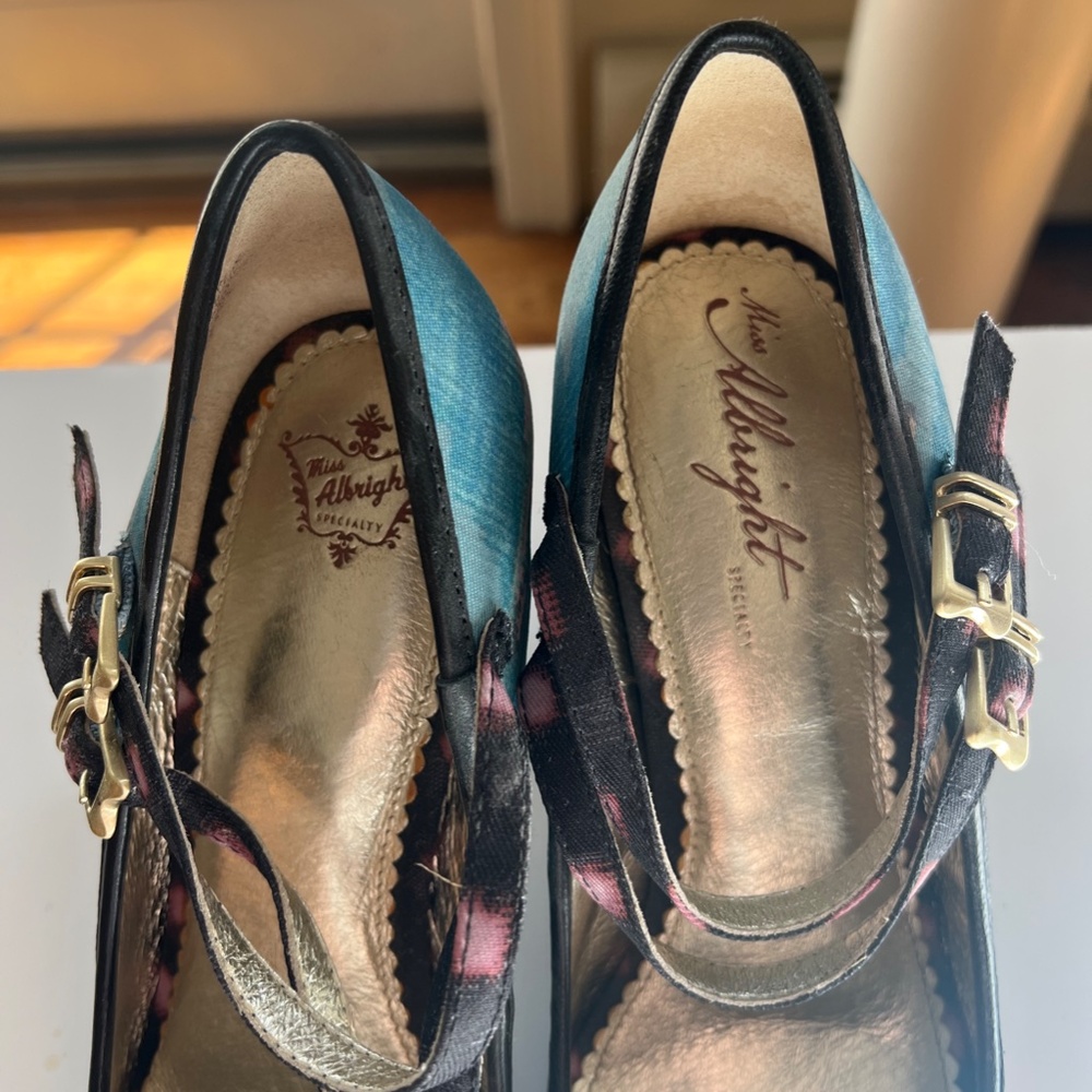 Miss Albright Anthropologie Woman's Blue/Multi Shoe size Women's 9M - Picture 3 of 7